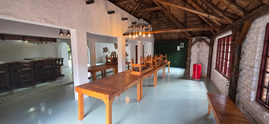 4 Bedroom Property for Sale in Flamwood North West